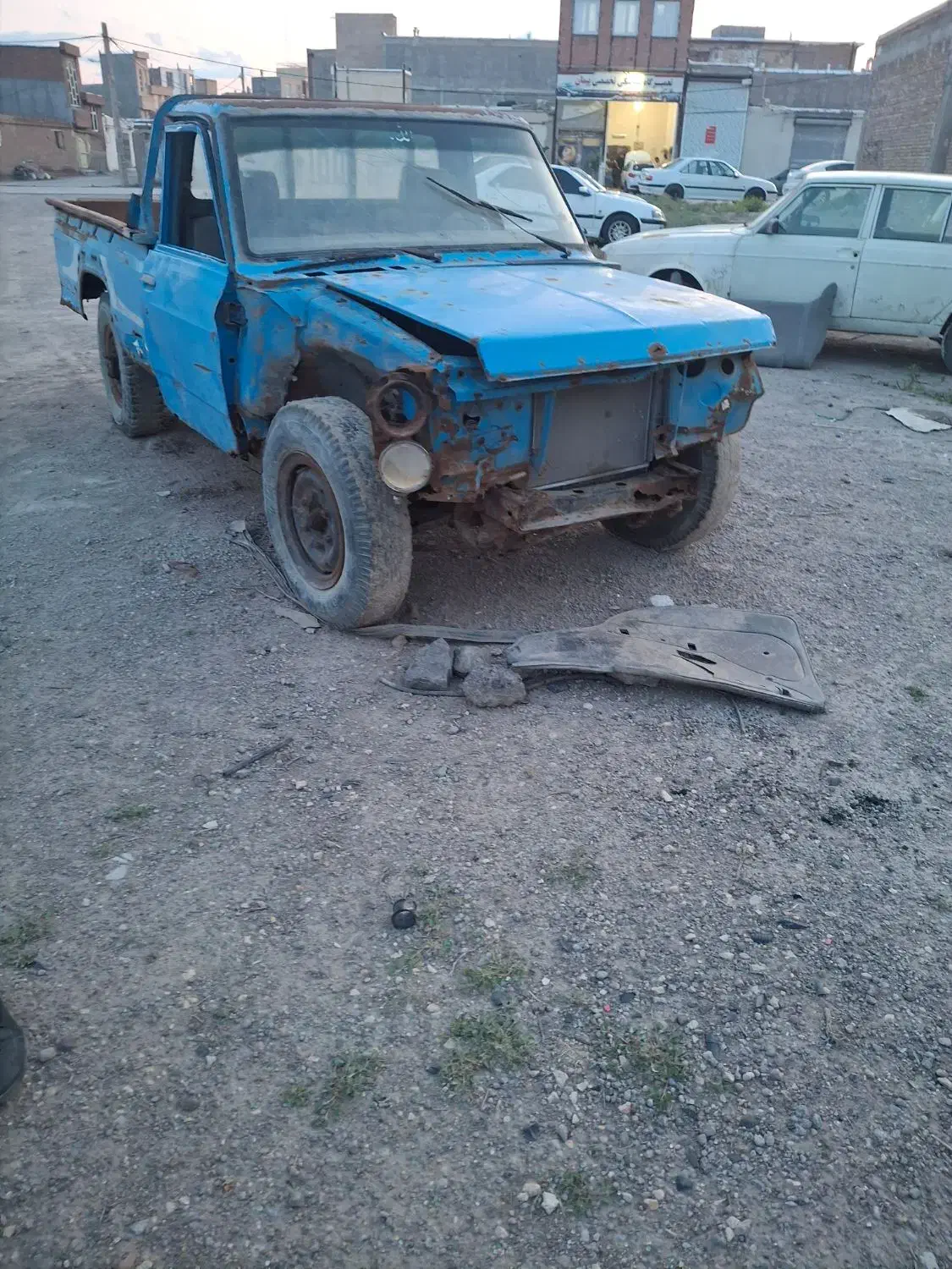 جمع اوری اسقاط مینی بوس نیسان پیکان پراید وانت روا|خدمات موتور و ماشین|اردبیل, |دیوار