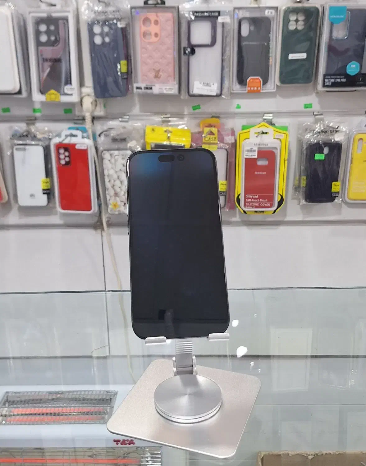 آیفون ۱۶ نرمال|موبایل|سیرجان, |دیوار