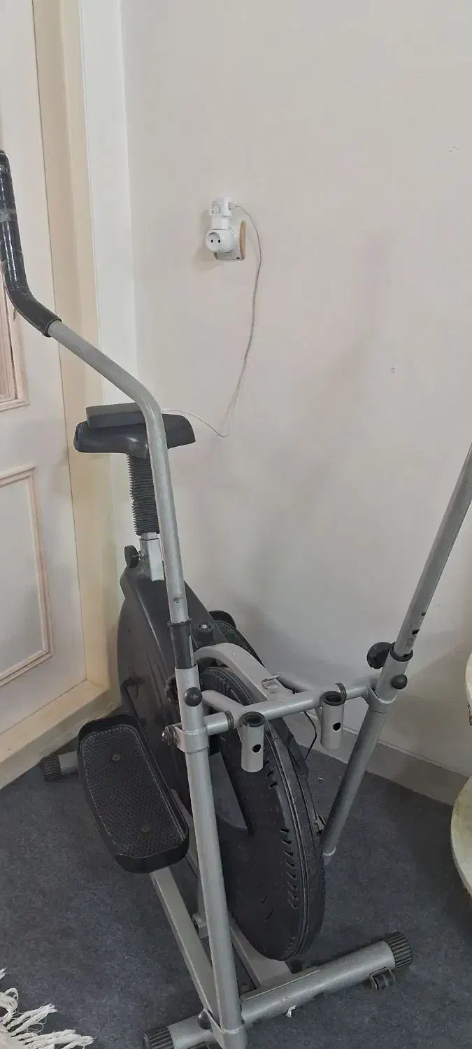 دوچرخه ثابت .هوازی|تجهیزات ورزشی|قم, حاج زینل|دیوار