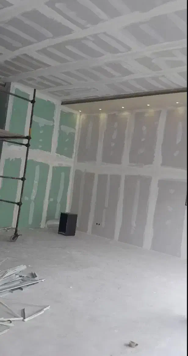 نقاشی ساختمان بادستگاه،بتونه کناف تخصصی منصفانه|خدمات پیشه و مهارت|مشهد, امیریه|دیوار