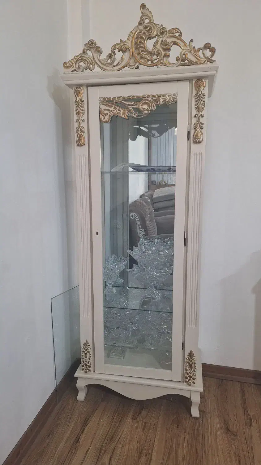 بوفه تاج دار|بوفه، ویترین، کنسول|نظرآباد, نظرآباد|دیوار