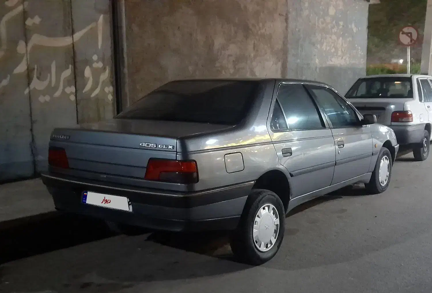 پژو ۴۰۵ مدل ۹۰ دوگانه فابریک|خودرو سواری و وانت|کارون, |دیوار