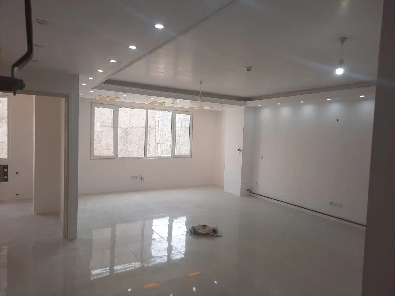 آپارتمان آماده تحویل و پیش فروش تک واحدی زیباشهر|پیش‌فروش املاک|مراغه, |دیوار