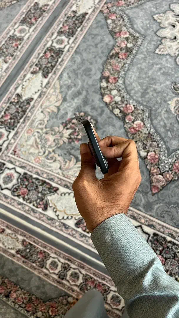 ۱۶ نرمال ۱۲۸ گیگ|موبایل|چابهار, |دیوار