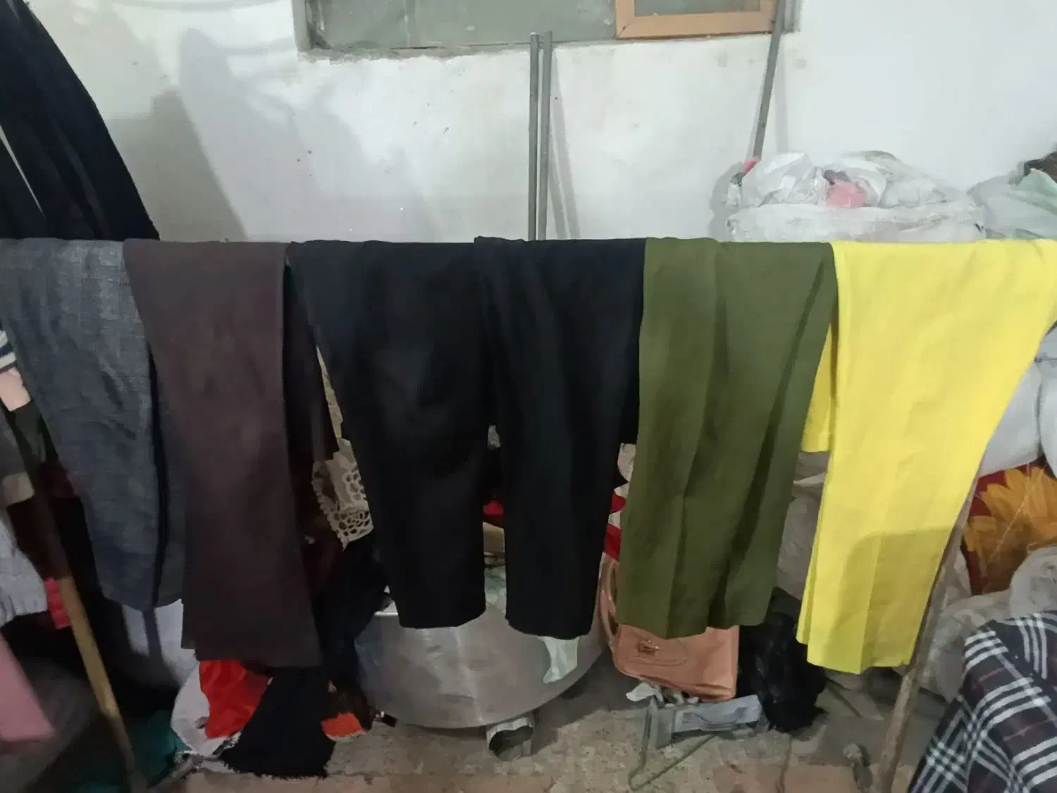 شلوار|لباس|گرگان, |دیوار