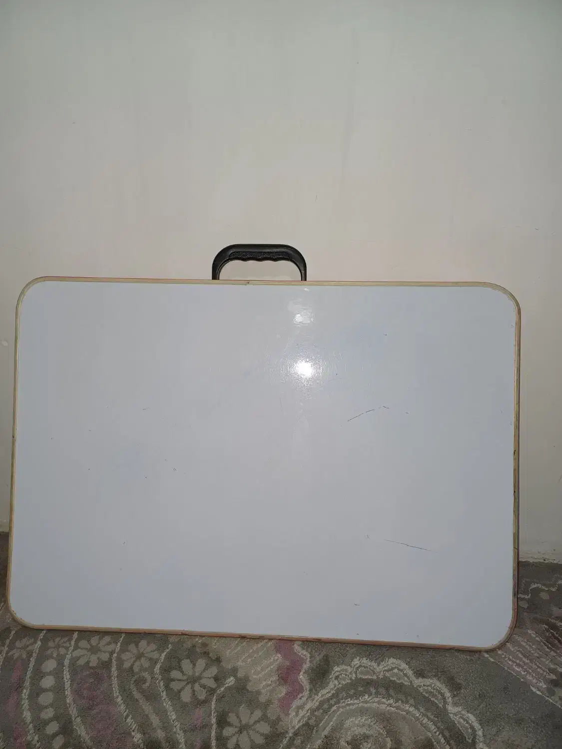 میز تحریر. میز کار سالم وچوبی ضخیم|میز تحریر و کامپیوتر|خمام, |دیوار