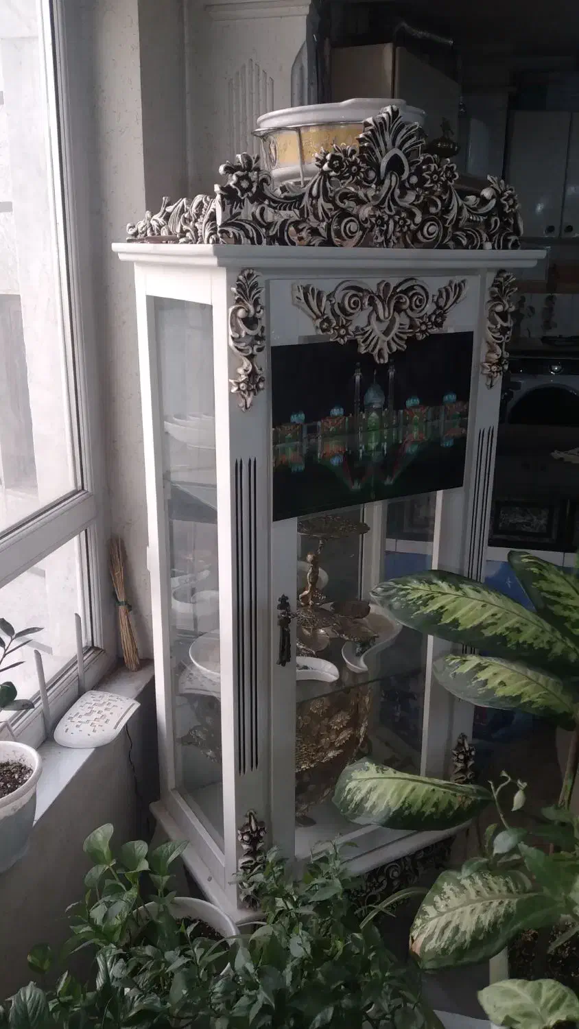 ویترین چوبی سفید|بوفه، ویترین، کنسول|محمدیه-قزوین, |دیوار