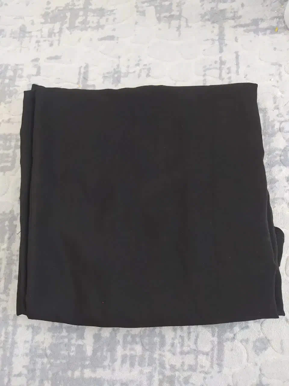 چادر مشکی|لباس|قم, ولیعصر|دیوار