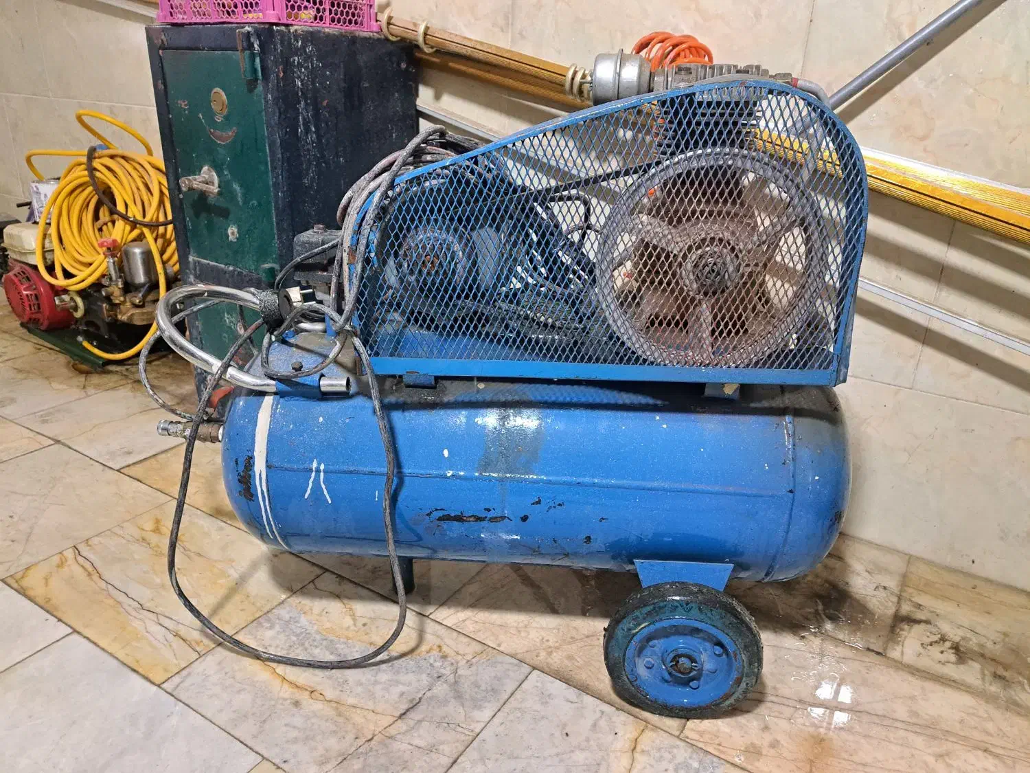 پمپ باد صنعتی بزرگ و گاوصندوق|ماشینآلات صنعتی|کرمانشاه, |دیوار