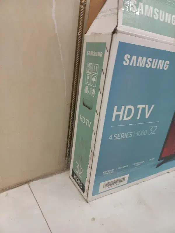 جعبه تلویزیون سامسونگ ۳۲|تلویزیون و پروژکتور|اصفهان, شهریار|دیوار