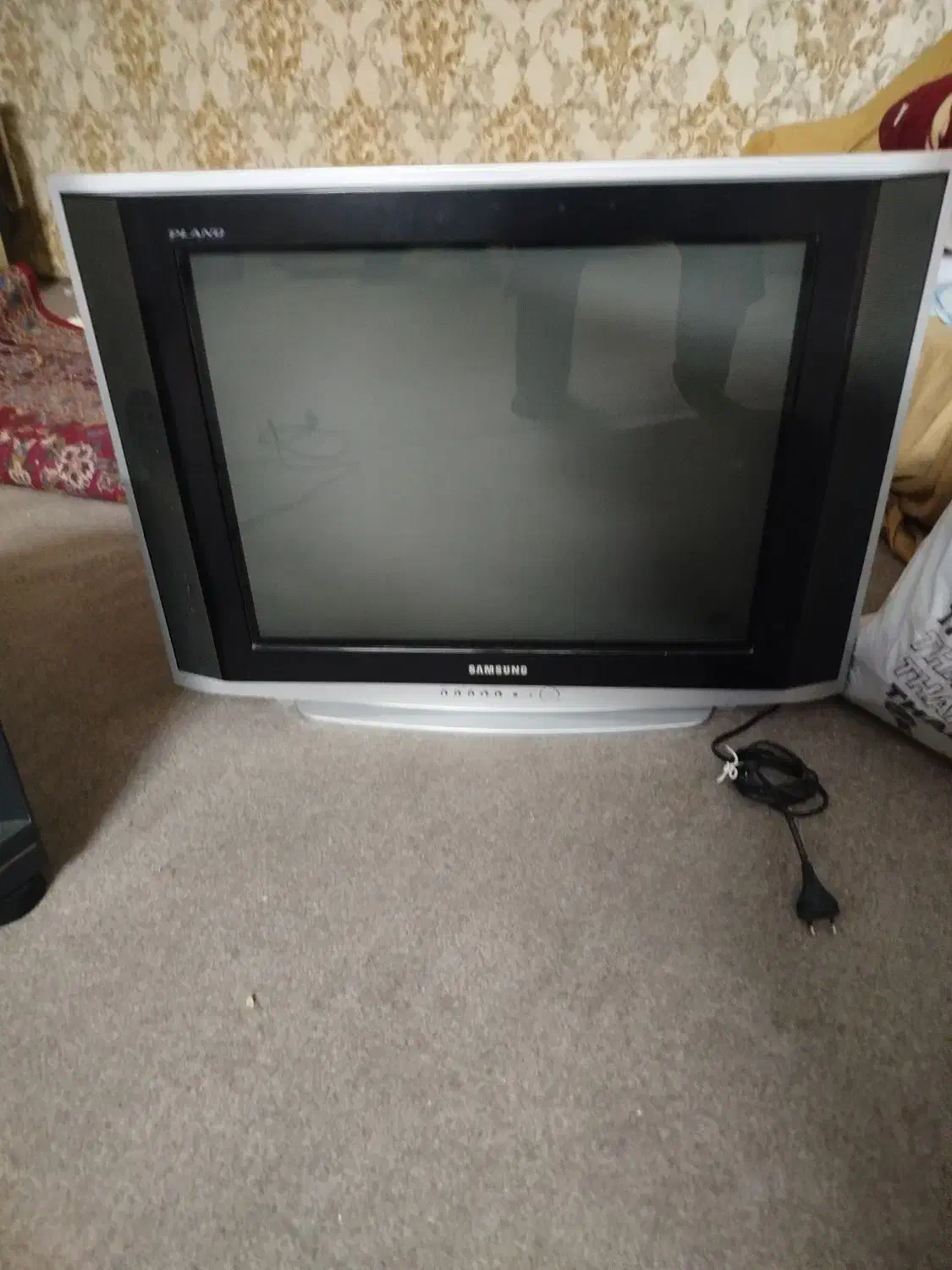 تلویزیون|تلویزیون و پروژکتور|محمدیه-قزوین, |دیوار