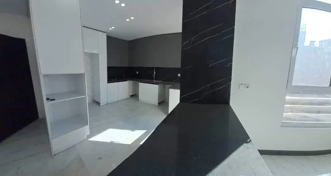 نارمک ۱۵۲ متر نوساز رهن کامل