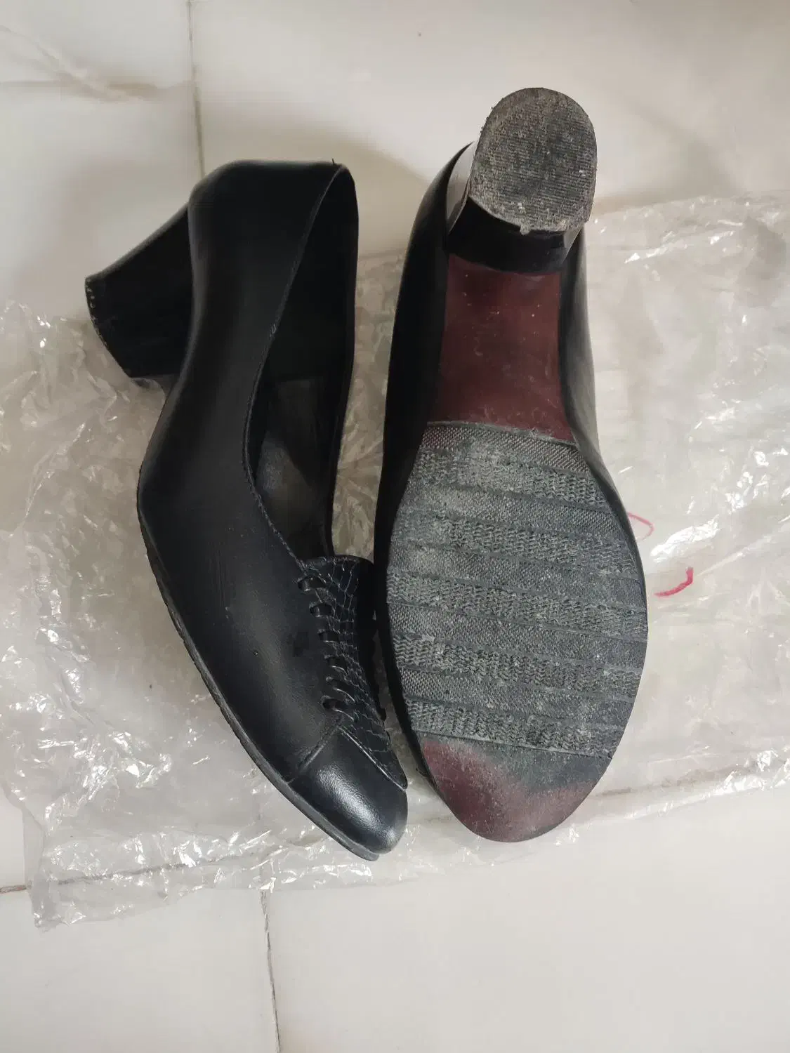 کفش چرم مجلسی در حد نوسایز ۳۷|کیف، کفش، کمربند|کرج, کیانمهر|دیوار