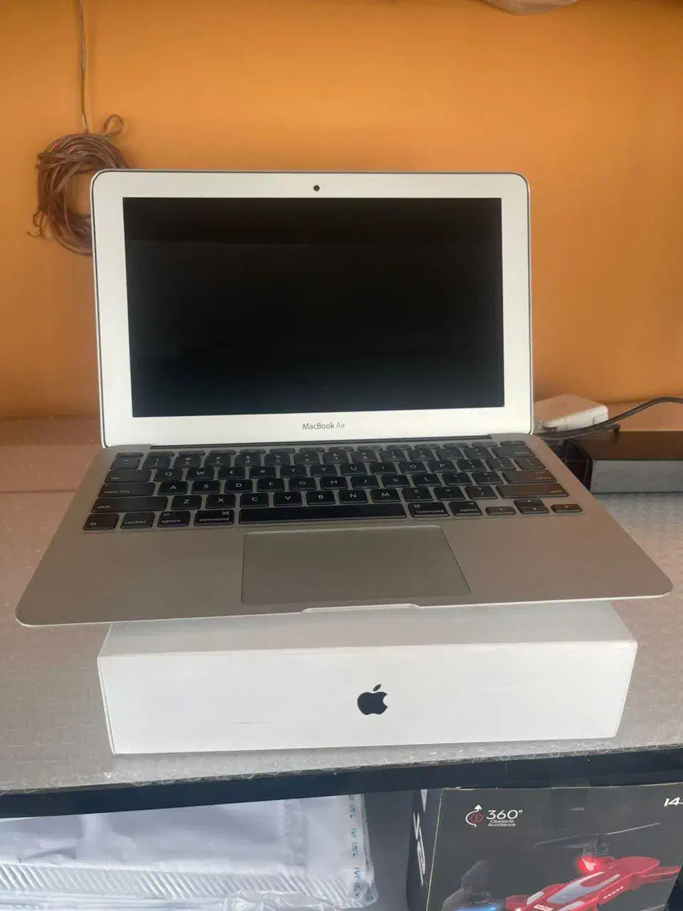 مک بوک ایر 2015 بسیار تمیز|رایانه همراه|تهران, فلسطین (میدان انقلاب)|دیوار