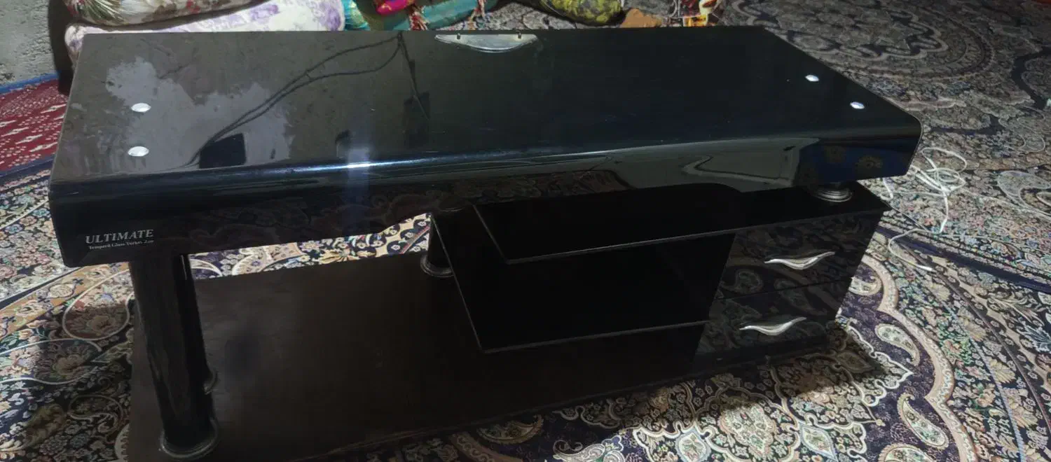 میز تلویزیون درحد نو فروشی|میز تلویزیون|سراوان, |دیوار