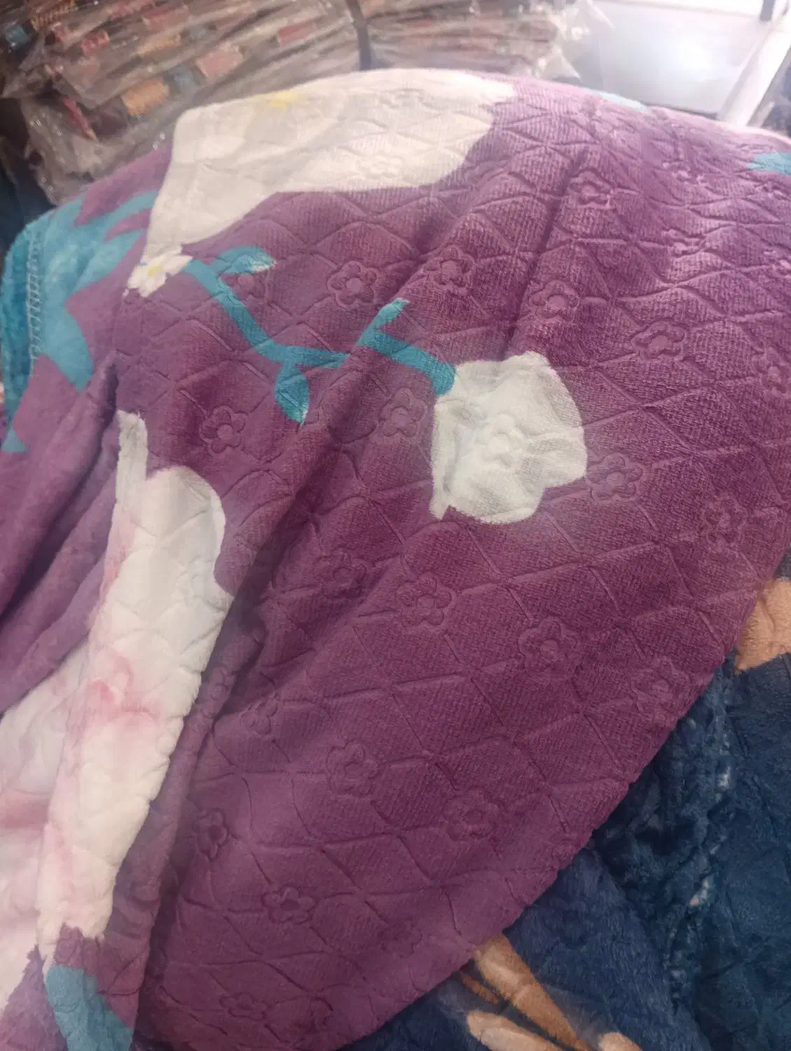 یکنفره پتو|رختخواب، بالش، پتو|کرمان, |دیوار