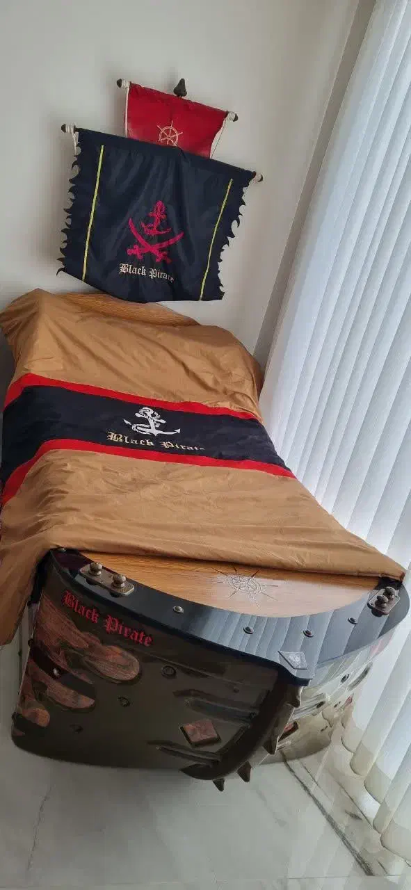 سرویس خواب نوجوان طرح کشتی دزدان دریایی|تخت و سرویس خواب|همدان, |دیوار