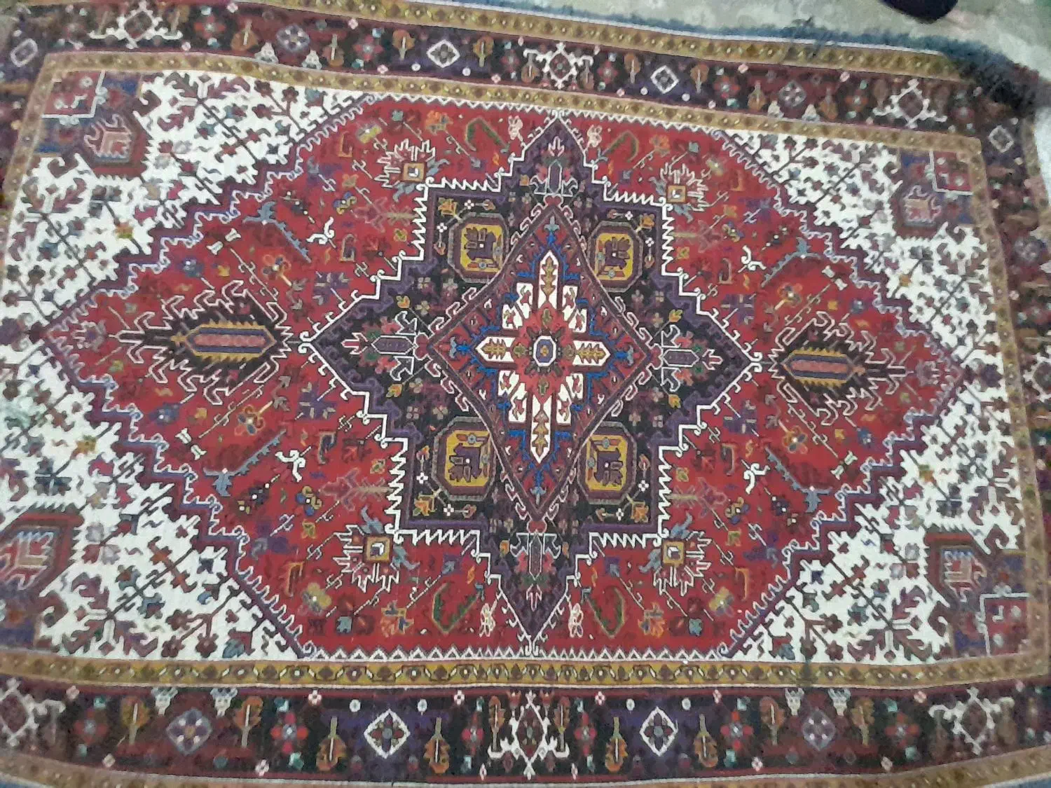 یک تخته فرش مهربان|فرش|هریس, |دیوار