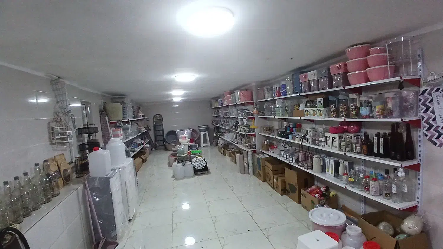 پلاستیک فروشی یاری|ظروف نگهدارنده، پلاستیکی، یک‌بارمصرف|سنندج, |دیوار