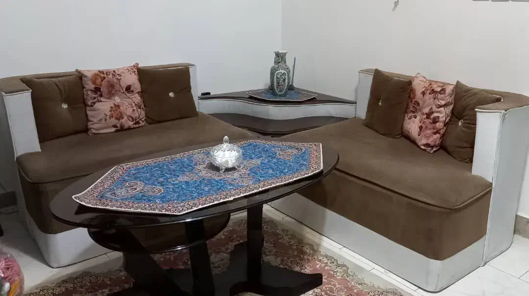 مبل|مبلمان خانگی و میز عسلی|پرند, فاز ۴|دیوار