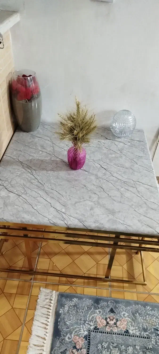 جلو مبلی|مبلمان خانگی و میز عسلی|اسلام‌شهر, شهرک امام حسین (میان آباد)|دیوار