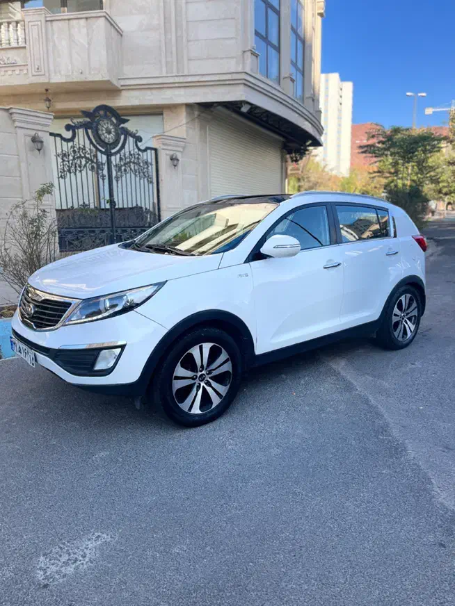 اسپرتیج مدل ۲۰۱۳ فول تکبرگ سند|خودرو سواری و وانت|تبریز, |دیوار