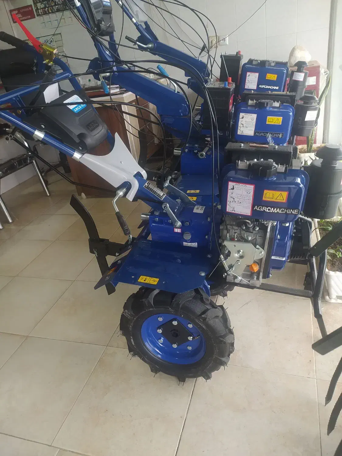 تیلر دیزلی اگرو ماشین 5 اسب|ماشینآلات صنعتی|بانه, |دیوار