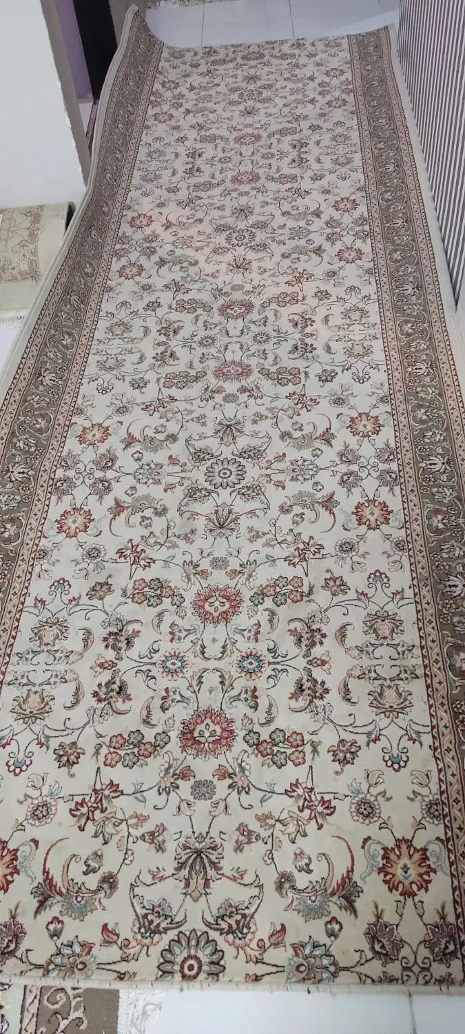 فوری فروش فرش( کناره)|فرش|گلبهار, شهر جدید گلبهار|دیوار