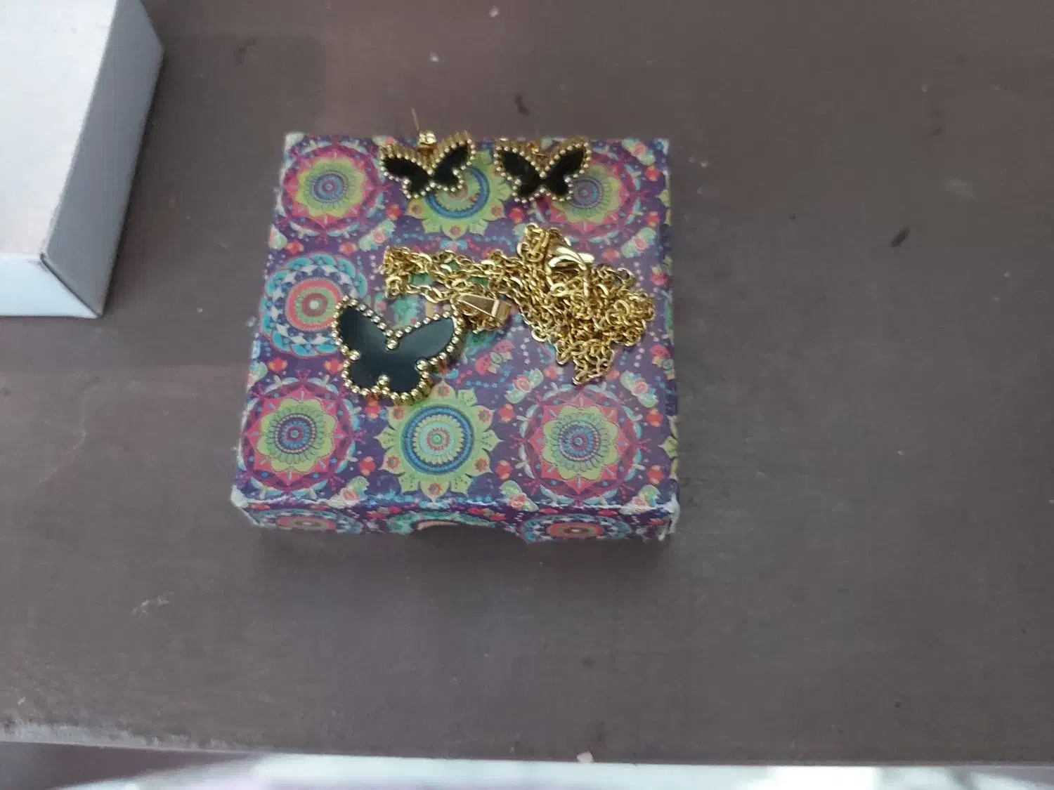 نیم ست پروانه ای نو رنگ ثابت|بدلیجات|تهران, دارآباد|دیوار