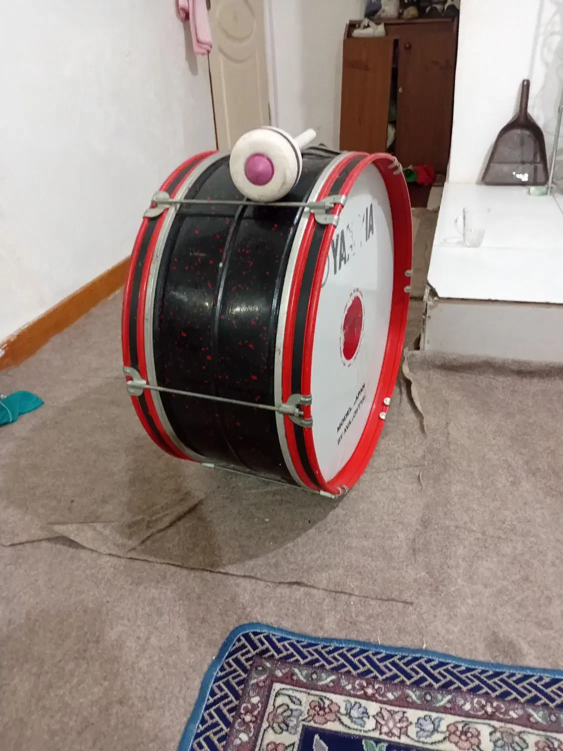 یک عددتبل بدونه پارگی سالم ترقش هنوزتعویزنشوده|درام و پرکاشن|علی‌آباد کتول, |دیوار