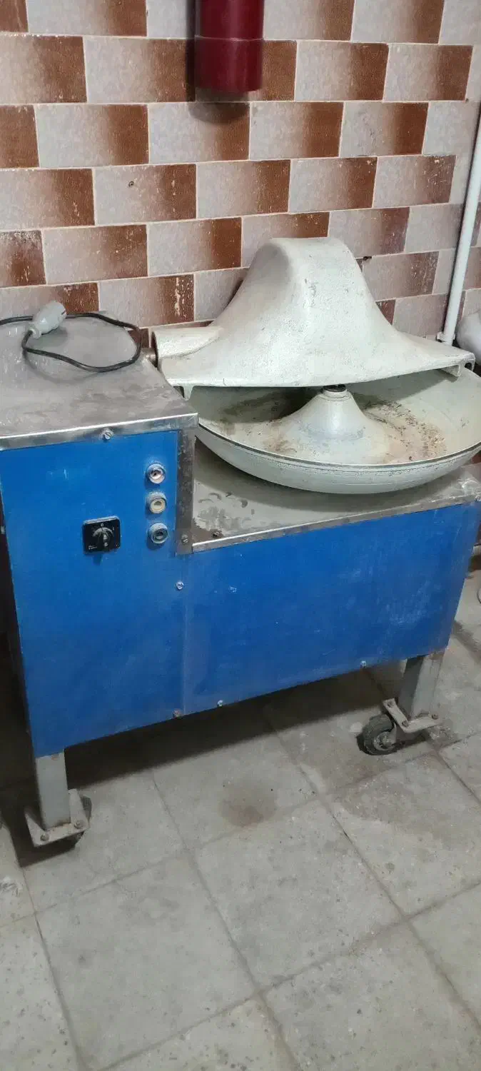 سبزی خردکن بشقابی و آبلیموگیری|آبمیوه‌گیر و آب‌مرکبات‌گیر|آران و بیدگل, |دیوار