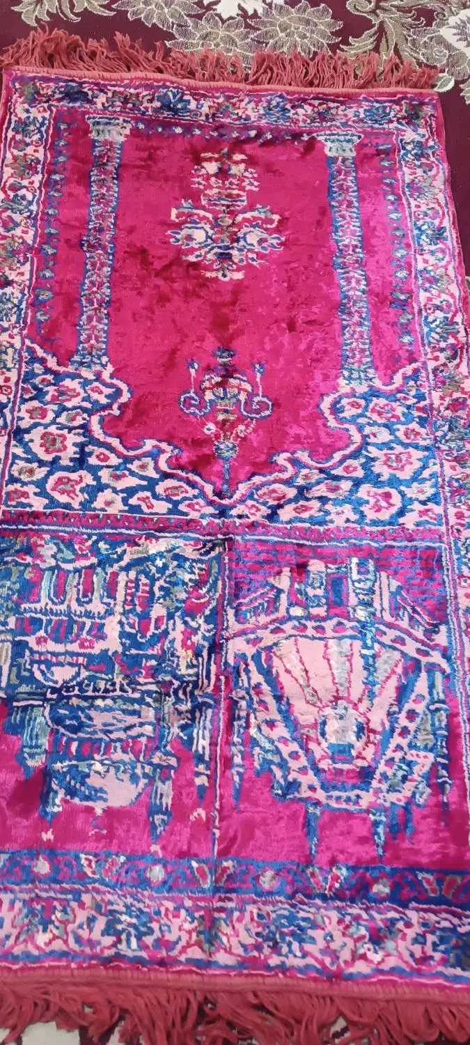 سجاده قدیمی|فرش|تهران, بوستان ولایت|دیوار