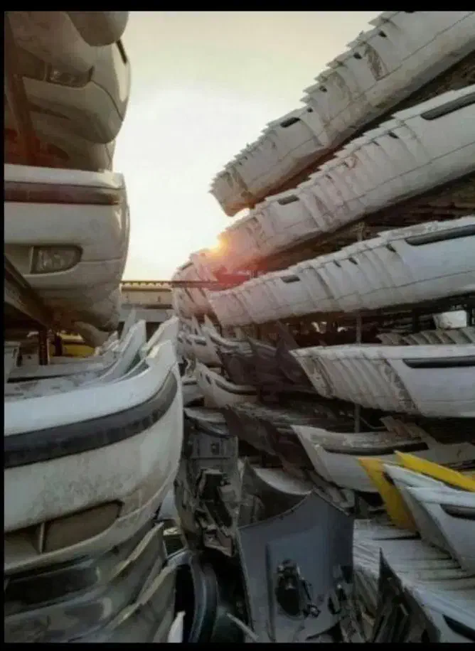 سپر و چراغ استوک اصلی  و فابریک با بهترین قیمت|قطعات یدکی و لوازم جانبی|سنندج, |دیوار