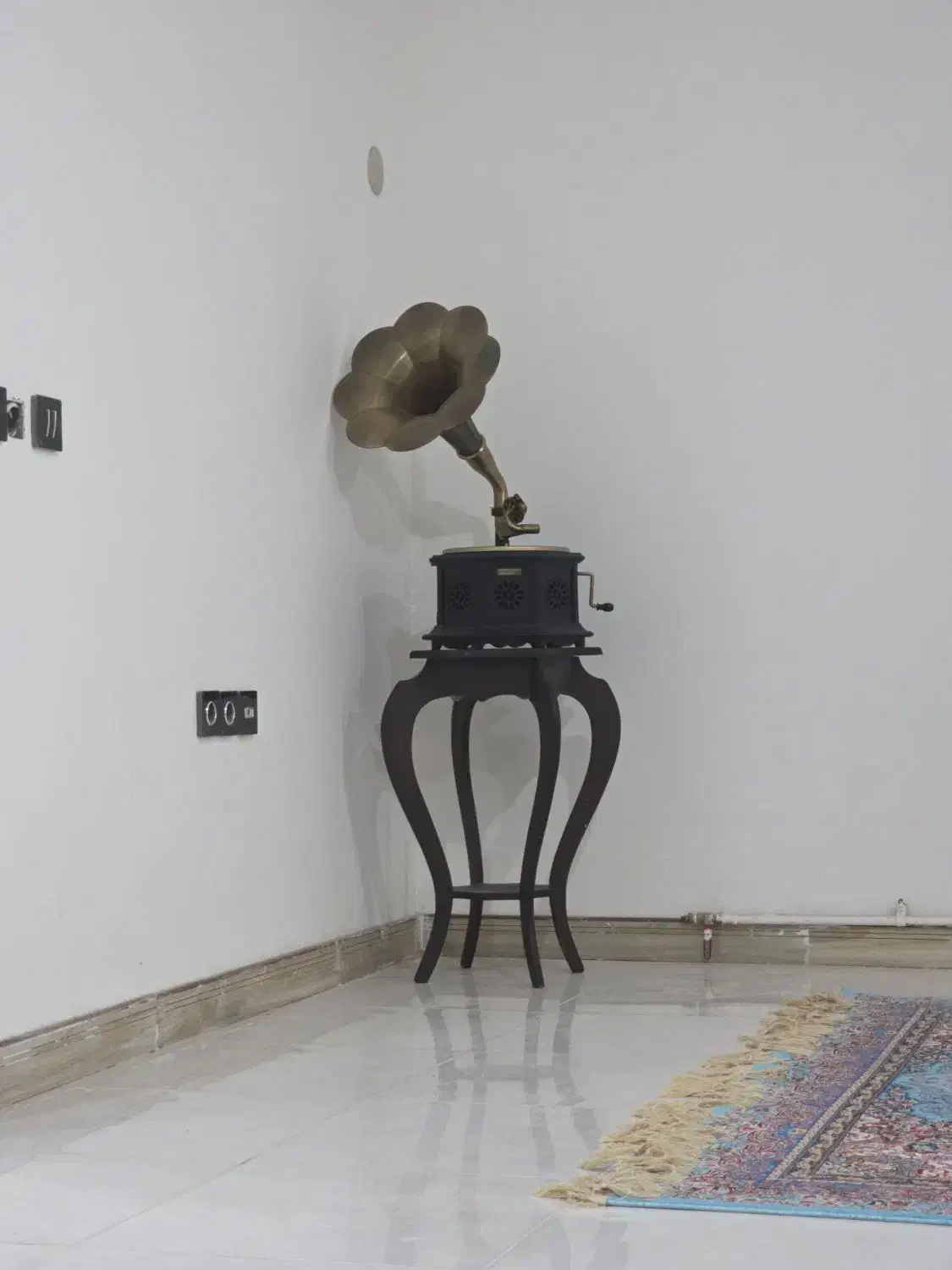 گرامافون|سیستم صوتی خانگی|فردیس, سرحد آباد|دیوار