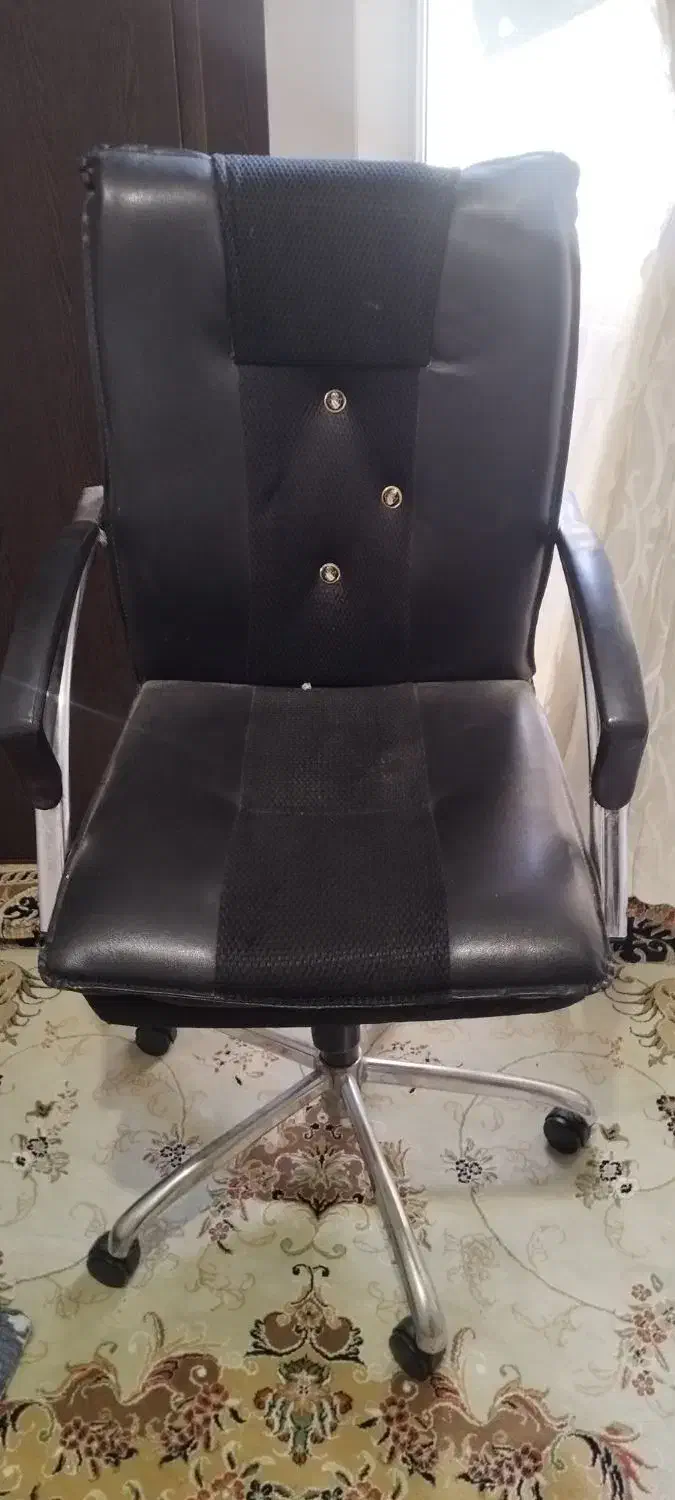 صندلی مدیریتی|مبلمان اداری|مشهد, چهارچشمه|دیوار