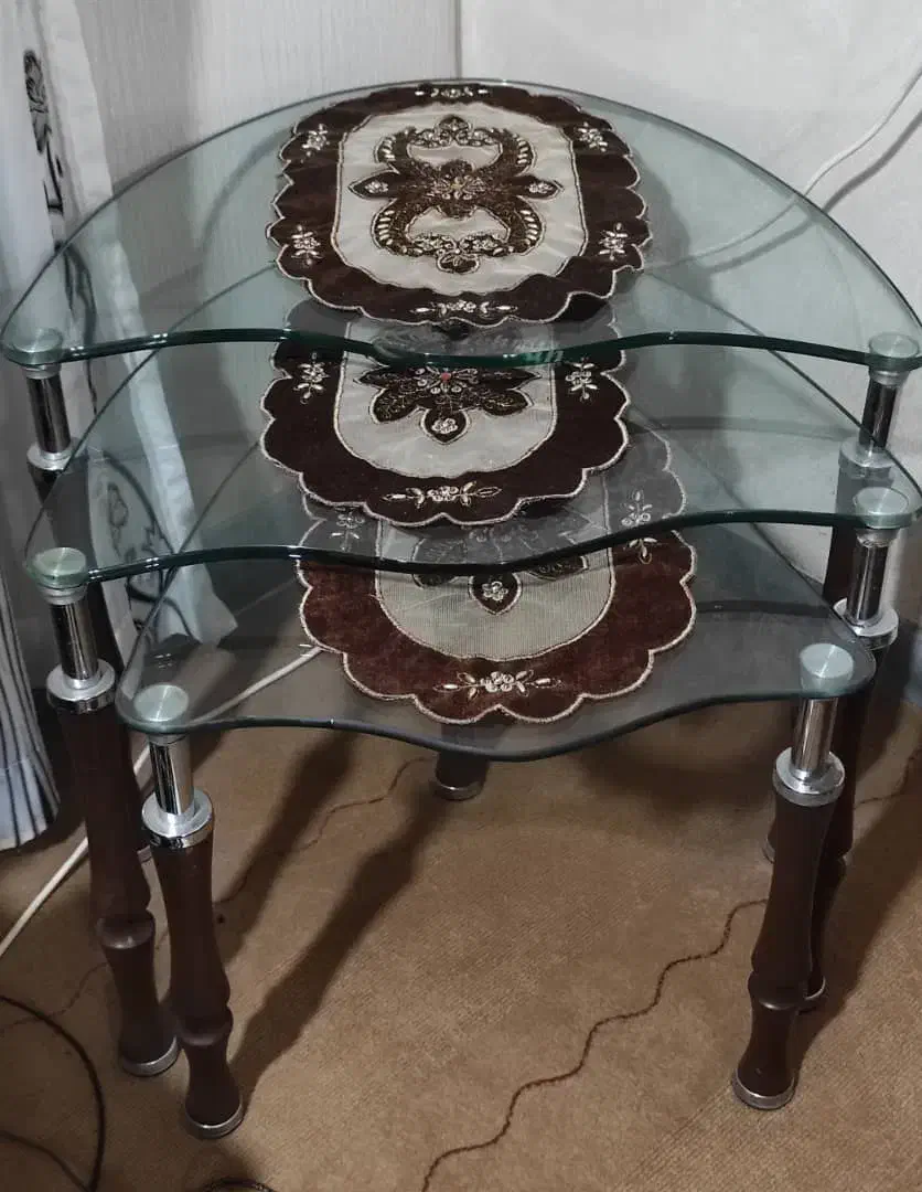 مبل درحد نو ،۳ تا میرعسلی شیشه ای|مبلمان خانگی و میز عسلی|سرخنکلاته, |دیوار