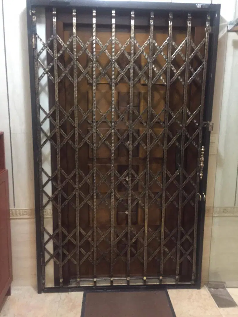 درب آکاردئونی حفاظ درب پنجره نرده(ایمن کاران وحدت)|مصالح و تجهیزات ساختمان|تهران, سعیدآباد|دیوار