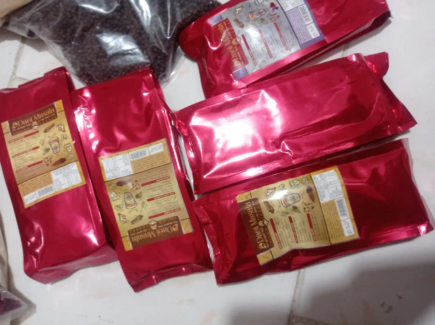 انواع ادویه تازه وپودرکیک آماده فروش خونگی درجه1|خوردنی و آشامیدنی|ملایر, |دیوار