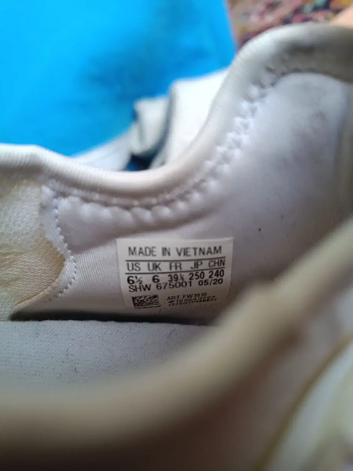 کتونی zx boost|کیف، کفش، کمربند|گلستان (تهران), |دیوار