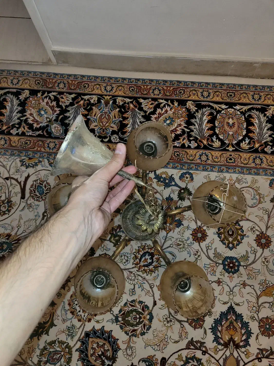 لوستر برنجی|لوستر و چراغ آویز|نسیم‌شهر, |دیوار