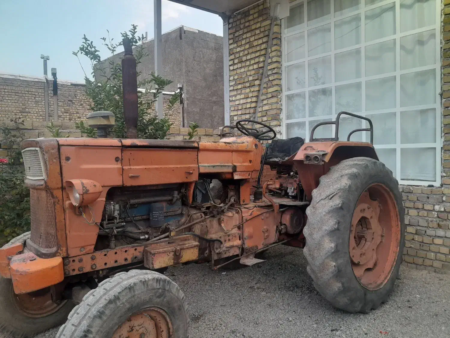 تراکتور رومانی|خودرو سنگین|خرم‌آباد, |دیوار