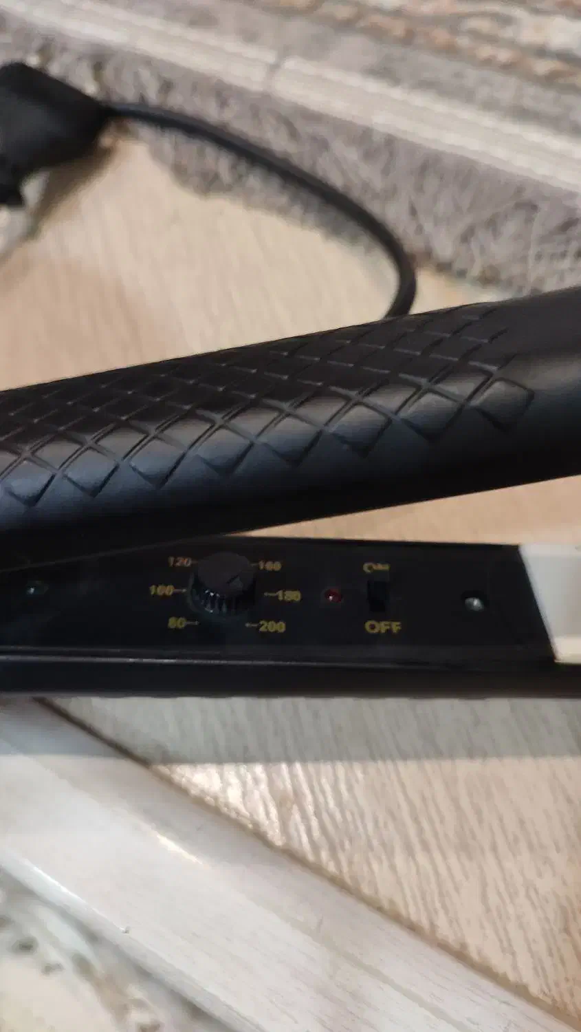 اتومو|آرایشی، بهداشتی، درمانی|قرق, |دیوار