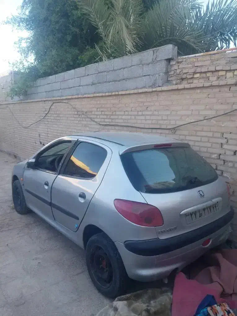 پژو ۲۰۶ فرانسه مدل ۸۲|خودرو سواری و وانت|آبادان, |دیوار