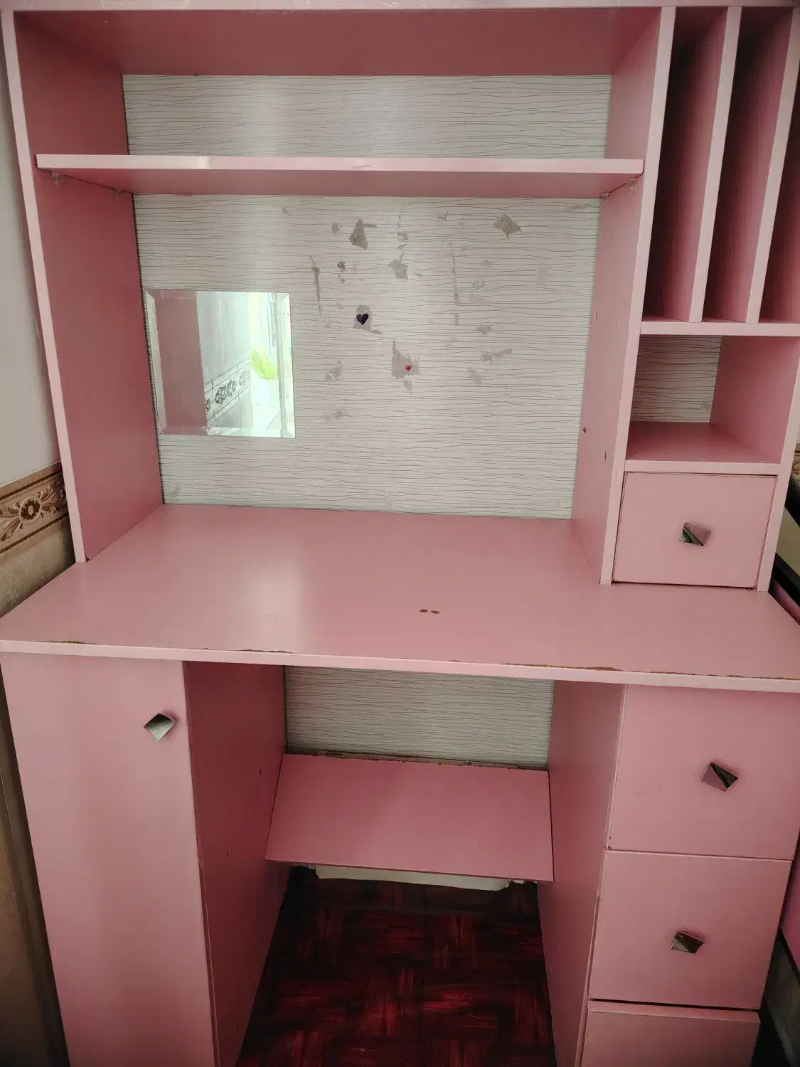 میز تحریر در حد نو|میز تحریر و کامپیوتر|کرمان, |دیوار