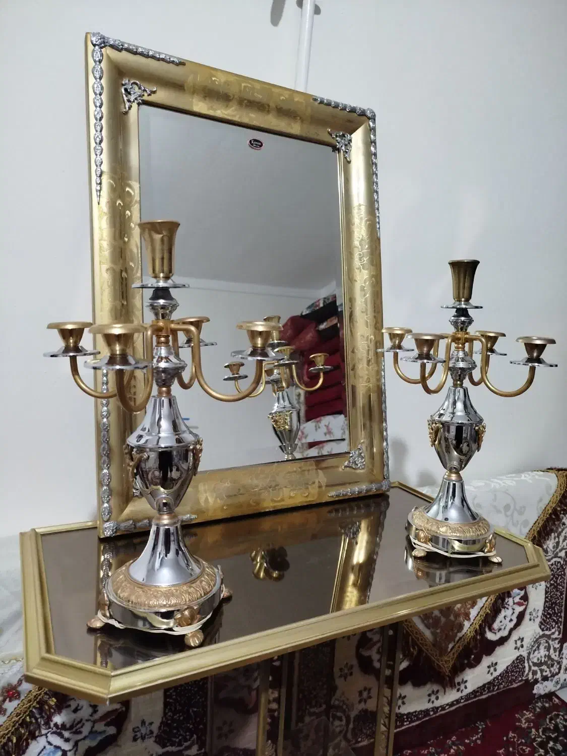 آینه و شمعدان|آینه|قزوین, |دیوار