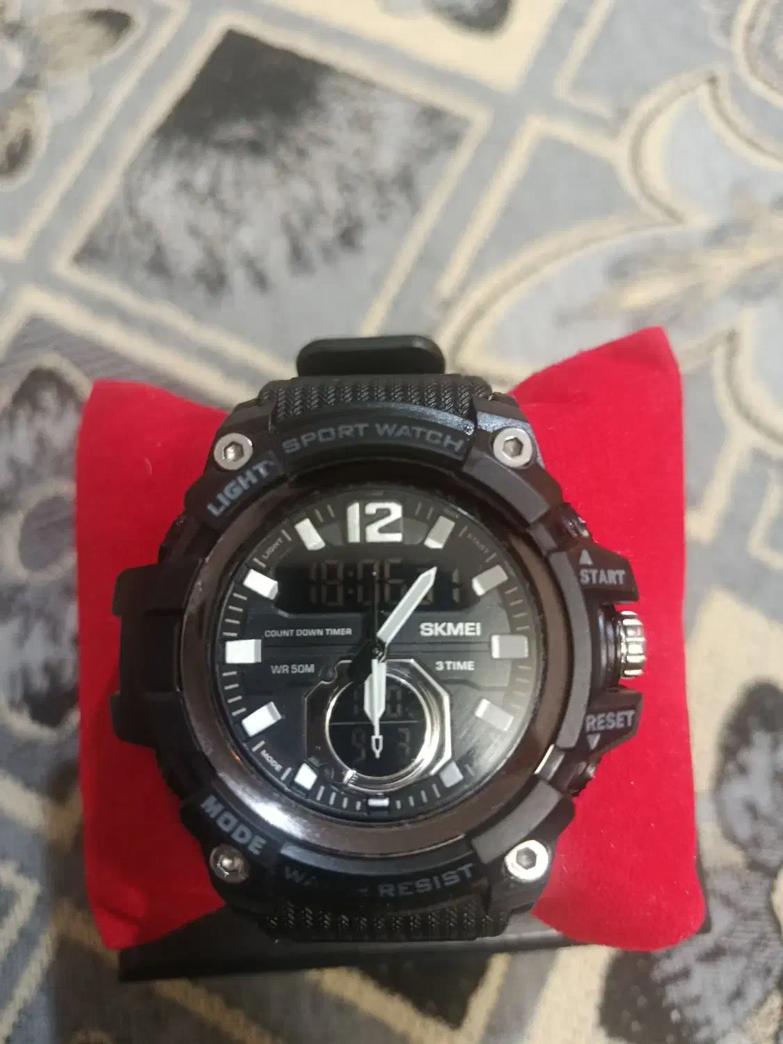 ساعت اسکیمی|ساعت|مشهد, چهارچشمه|دیوار