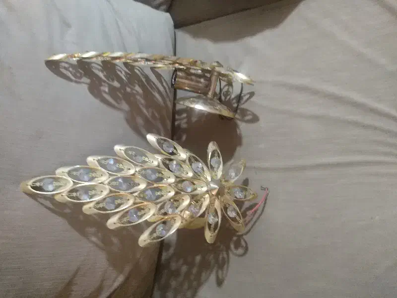 لوستر دیواری طلا دار|لوستر و چراغ آویز|اهواز, پردیس دو|دیوار