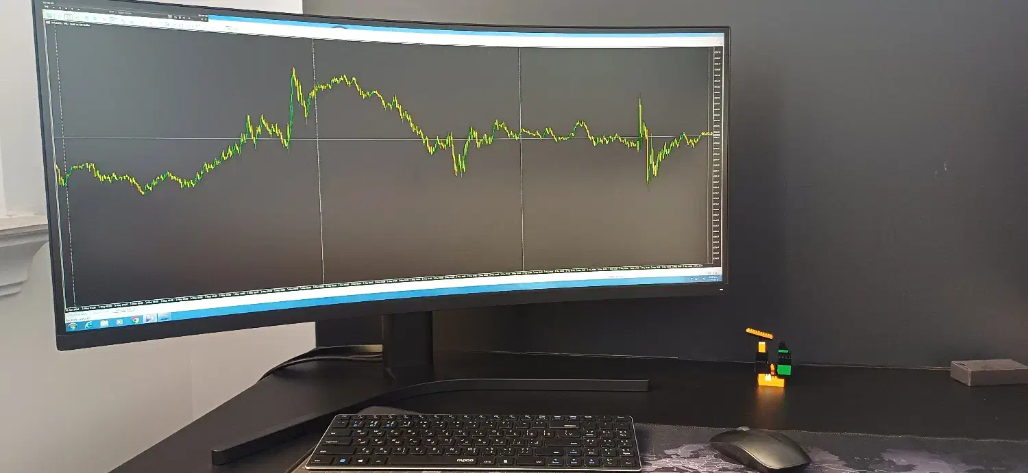 مانیتور ۳۴ اینچ کرو|رایانه رومیزی|بندر انزلی, آذربایجان|دیوار