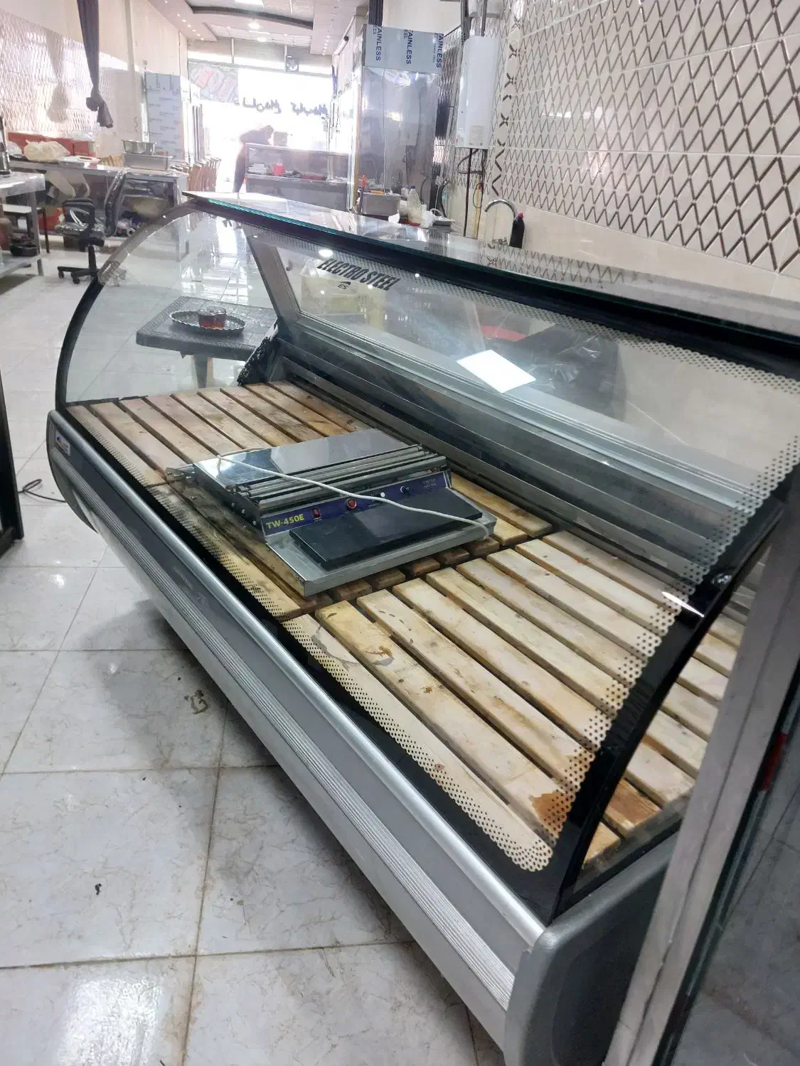 یخچال وجوجه گردان فردنر تجهیزات آشپزخانه صنعتی|کافیشاپ و رستوران|ارومیه, |دیوار