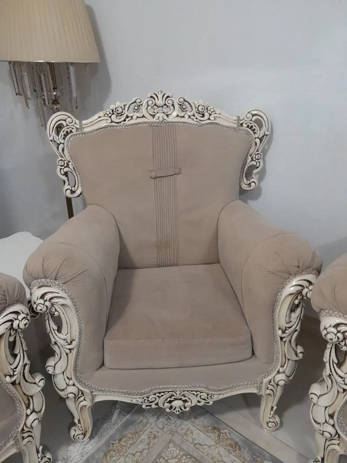 مبل  ۷ نفره|مبلمان خانگی و میز عسلی|رشت, دیانتی|دیوار